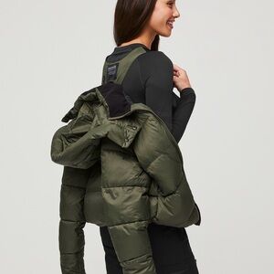 Figs Olive Green Puffer Jacket Large